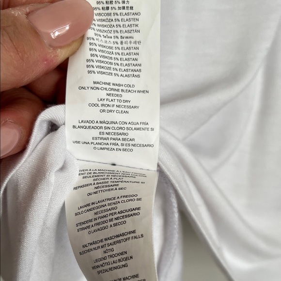 MICHAEL Michael Kors NWOT White Lace-Up Long Sleeve Top Gold Accent, Size M - Picture 7 of 7